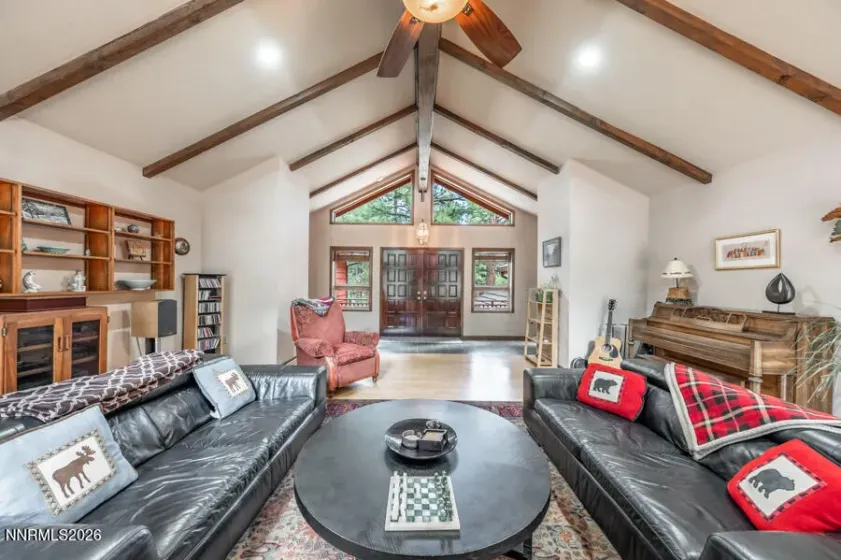 350 Black Pine, Reno, Nevada 89511, 3 Bedrooms Bedrooms, ,3 BathroomsBathrooms,Residential,Residential,Black Pine,260003268