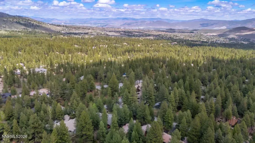 350 Black Pine, Reno, Nevada 89511, 3 Bedrooms Bedrooms, ,3 BathroomsBathrooms,Residential,Residential,Black Pine,260003268