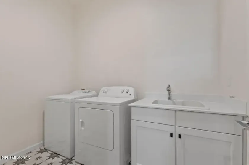 2345 Jagged Peak, Sparks, Nevada 89436, 2 Bedrooms Bedrooms, ,2 BathroomsBathrooms,Residential,Residential,Jagged Peak,260003267