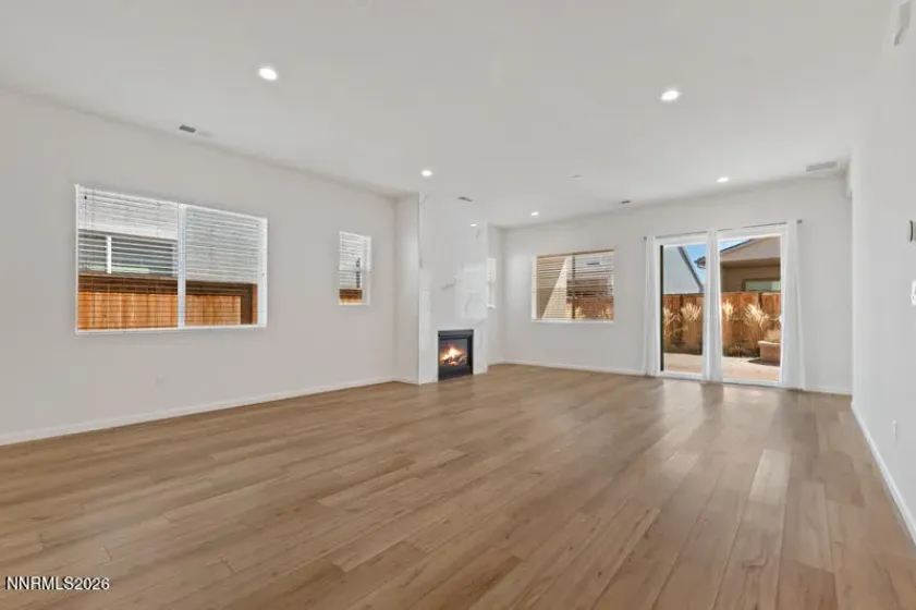 2345 Jagged Peak, Sparks, Nevada 89436, 2 Bedrooms Bedrooms, ,2 BathroomsBathrooms,Residential,Residential,Jagged Peak,260003267