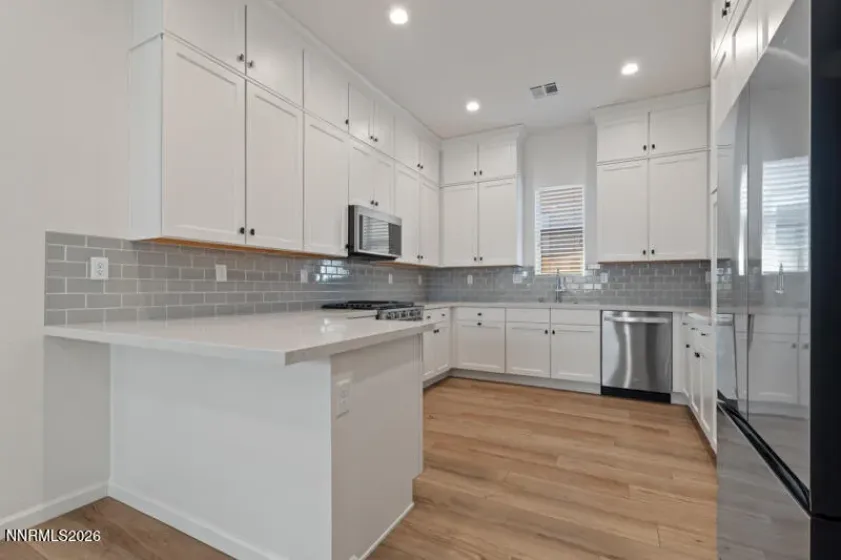 2345 Jagged Peak, Sparks, Nevada 89436, 2 Bedrooms Bedrooms, ,2 BathroomsBathrooms,Residential,Residential,Jagged Peak,260003267