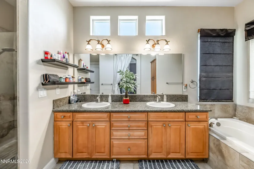 111 Denio, Dayton, Nevada 89403, 3 Bedrooms Bedrooms, ,2 BathroomsBathrooms,Residential,Residential,Denio,260003270