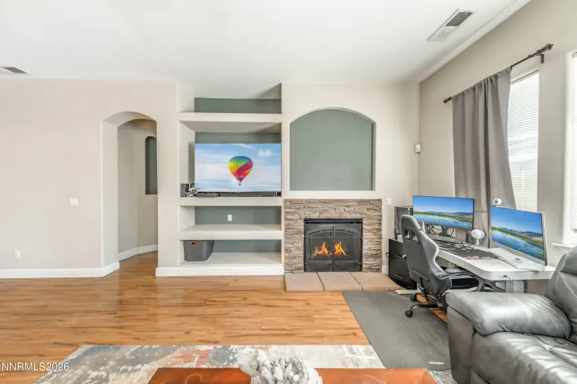 111 Denio, Dayton, Nevada 89403, 3 Bedrooms Bedrooms, ,2 BathroomsBathrooms,Residential,Residential,Denio,260003270