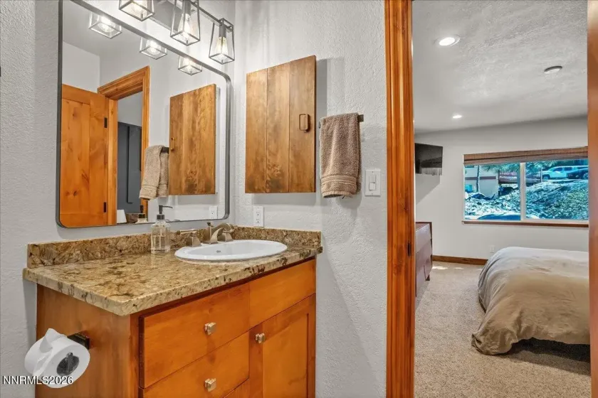 718 Kingsbury Grade, Stateline, Nevada 89449, 2 Bedrooms Bedrooms, ,2 BathroomsBathrooms,Residential,Residential,Kingsbury Grade,260003273