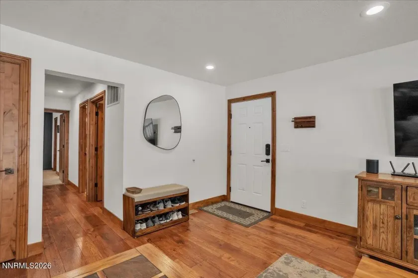 718 Kingsbury Grade, Stateline, Nevada 89449, 2 Bedrooms Bedrooms, ,2 BathroomsBathrooms,Residential,Residential,Kingsbury Grade,260003273