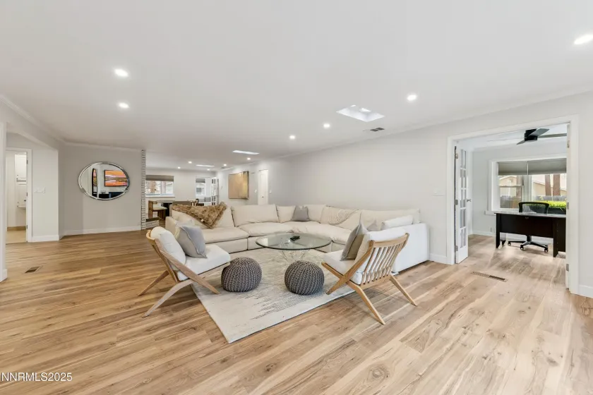 192 Pine Ridge, Stateline, Nevada 89449, 6 Bedrooms Bedrooms, ,4 BathroomsBathrooms,Residential,Residential,Pine Ridge,250058262