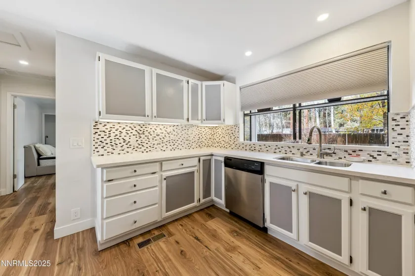 192 Pine Ridge, Stateline, Nevada 89449, 6 Bedrooms Bedrooms, ,4 BathroomsBathrooms,Residential,Residential,Pine Ridge,250058262