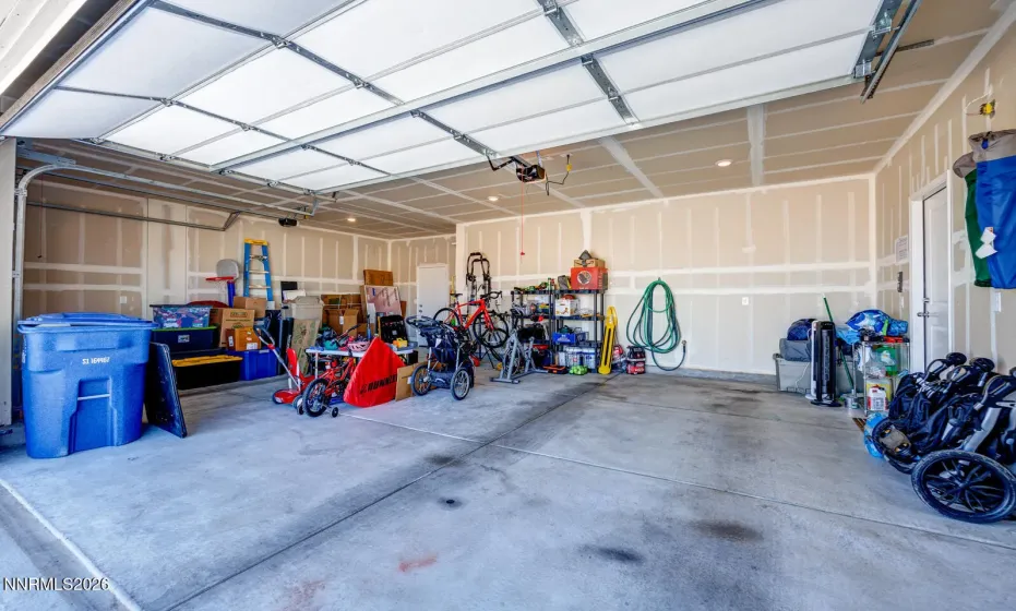 1135 Tamarack, Fallon, Nevada 89406, 3 Bedrooms Bedrooms, ,2 BathroomsBathrooms,Residential,Residential,Tamarack,260003279