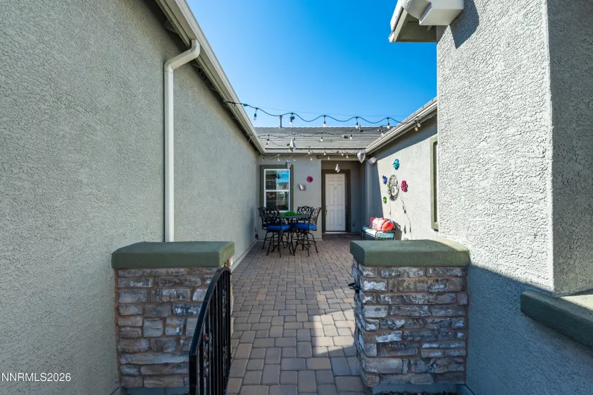 9831 Dyevera, Reno, Nevada 89521, 4 Bedrooms Bedrooms, ,4 BathroomsBathrooms,Residential,Residential,Dyevera,260003281