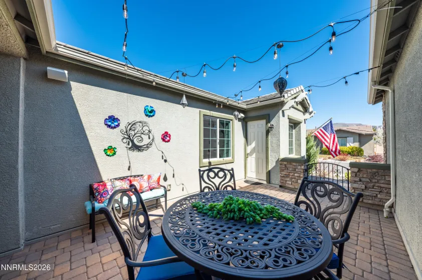 9831 Dyevera, Reno, Nevada 89521, 4 Bedrooms Bedrooms, ,4 BathroomsBathrooms,Residential,Residential,Dyevera,260003281