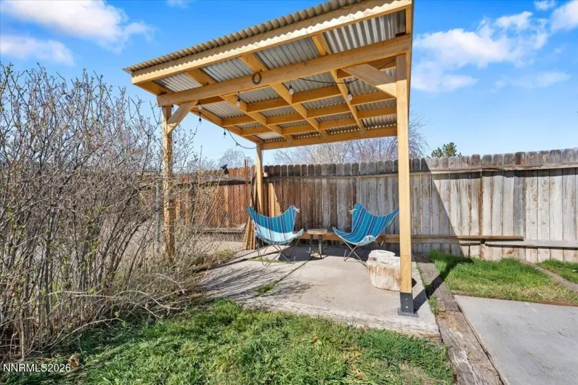 450 Omni, Sparks, Nevada 89441, 3 Bedrooms Bedrooms, ,2 BathroomsBathrooms,Residential,Residential,Omni,260003282