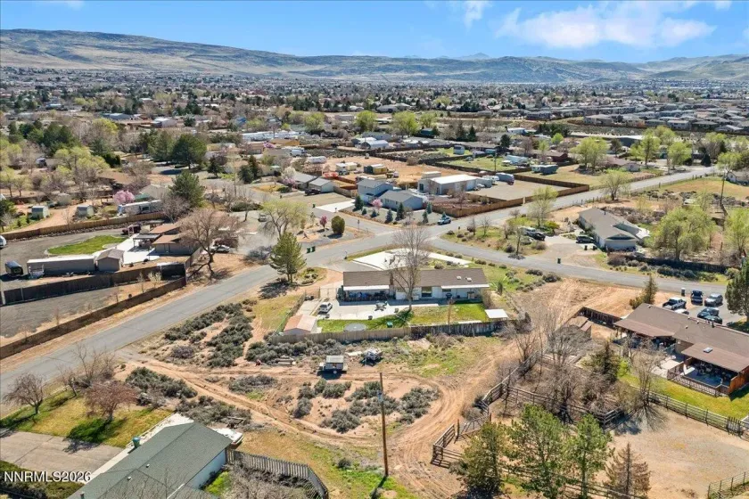 450 Omni, Sparks, Nevada 89441, 3 Bedrooms Bedrooms, ,2 BathroomsBathrooms,Residential,Residential,Omni,260003282