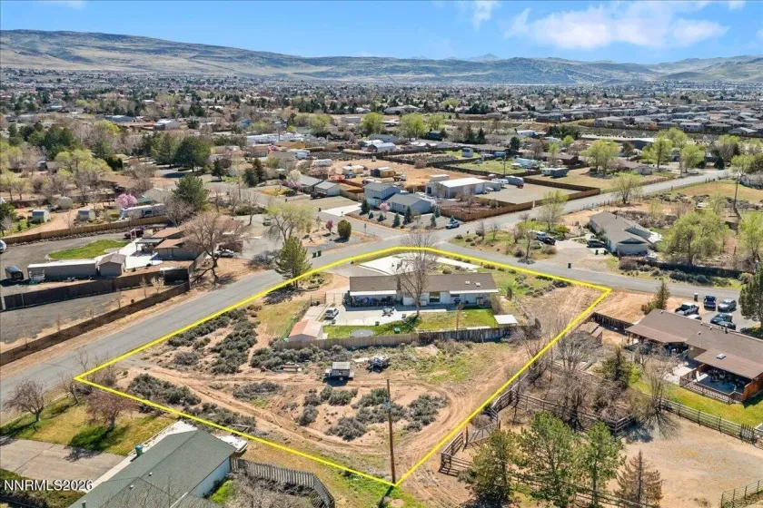 450 Omni, Sparks, Nevada 89441, 3 Bedrooms Bedrooms, ,2 BathroomsBathrooms,Residential,Residential,Omni,260003282