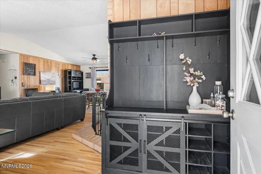 450 Omni, Sparks, Nevada 89441, 3 Bedrooms Bedrooms, ,2 BathroomsBathrooms,Residential,Residential,Omni,260003282