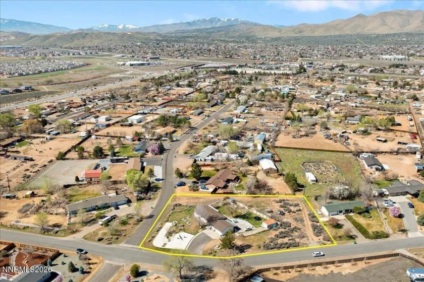 450 Omni, Sparks, Nevada 89441, 3 Bedrooms Bedrooms, ,2 BathroomsBathrooms,Residential,Residential,Omni,260003282