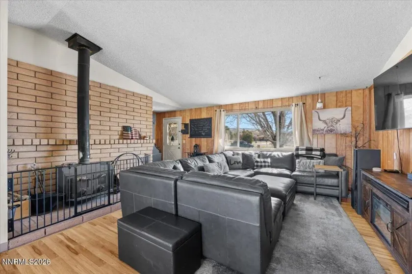 450 Omni, Sparks, Nevada 89441, 3 Bedrooms Bedrooms, ,2 BathroomsBathrooms,Residential,Residential,Omni,260003282