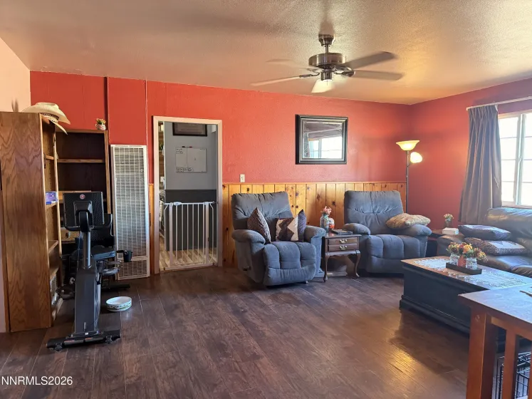 20 Penrose, Yerington, Nevada 89447, 2 Bedrooms Bedrooms, ,1 BathroomBathrooms,Residential,Residential,Penrose,260003283