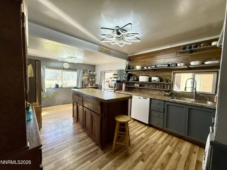 20 Penrose, Yerington, Nevada 89447, 2 Bedrooms Bedrooms, ,1 BathroomBathrooms,Residential,Residential,Penrose,260003283