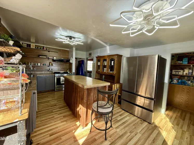 20 Penrose, Yerington, Nevada 89447, 2 Bedrooms Bedrooms, ,1 BathroomBathrooms,Residential,Residential,Penrose,260003283