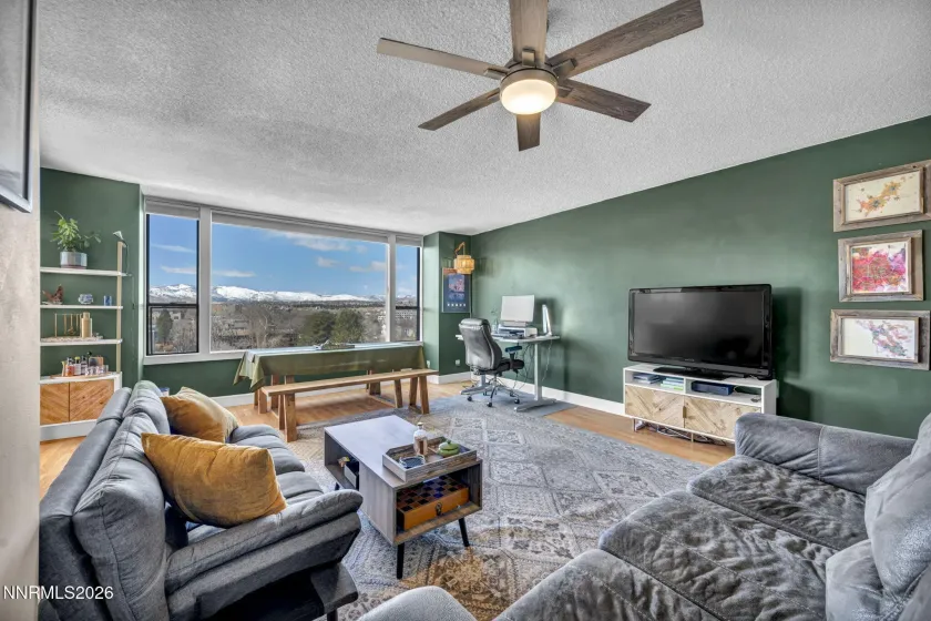 280 Island, Reno, Nevada 89501, 1 Bedroom Bedrooms, ,2 BathroomsBathrooms,Residential,Residential,Island,260003287