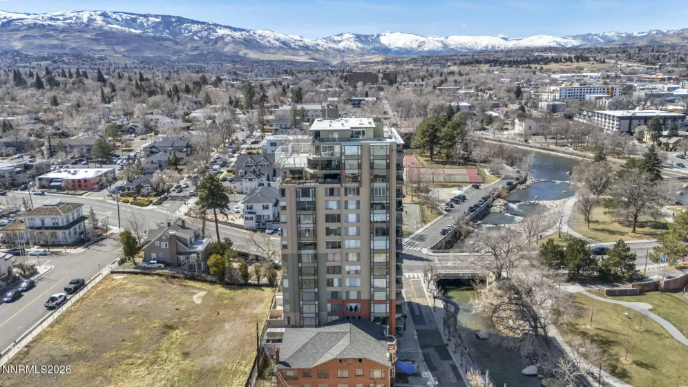 280 Island, Reno, Nevada 89501, 1 Bedroom Bedrooms, ,2 BathroomsBathrooms,Residential,Residential,Island,260003287
