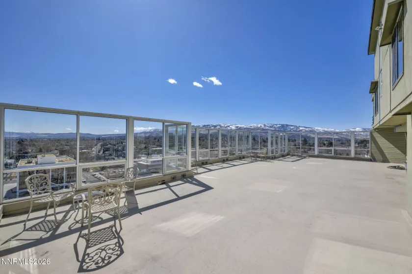 280 Island, Reno, Nevada 89501, 1 Bedroom Bedrooms, ,2 BathroomsBathrooms,Residential,Residential,Island,260003287