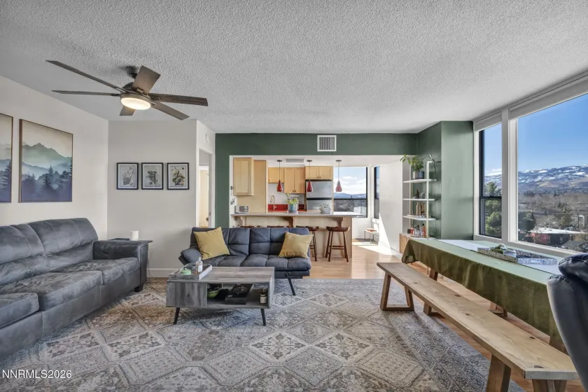 280 Island, Reno, Nevada 89501, 1 Bedroom Bedrooms, ,2 BathroomsBathrooms,Residential,Residential,Island,260003287