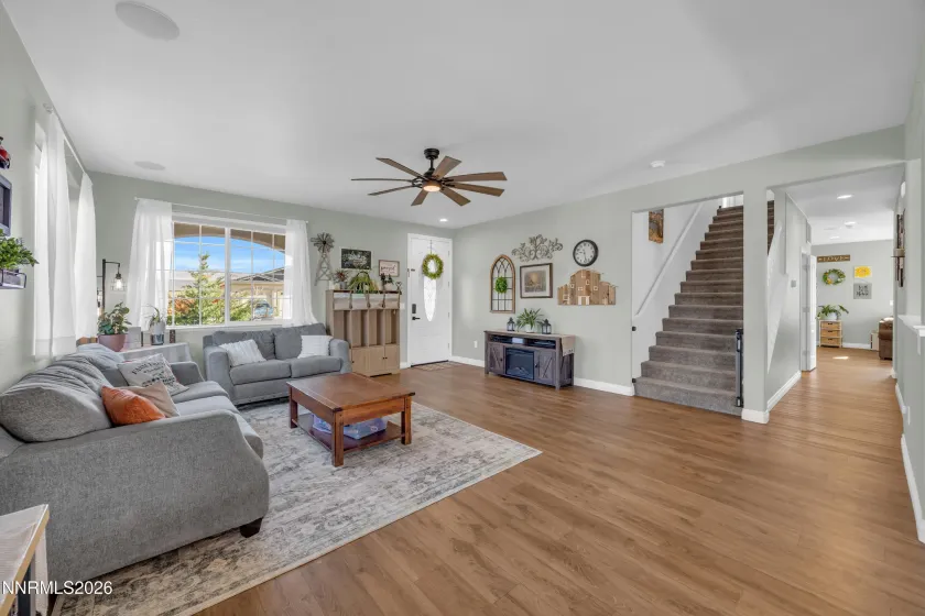 18648 Granite Peak, Reno, Nevada 89508, 5 Bedrooms Bedrooms, ,4 BathroomsBathrooms,Residential,Residential,Granite Peak,260003289