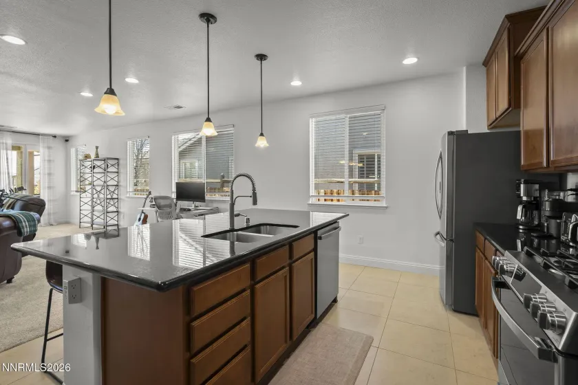 4283 Matter, Sparks, Nevada 89436, 3 Bedrooms Bedrooms, ,2 BathroomsBathrooms,Residential,Residential,Matter,260003291