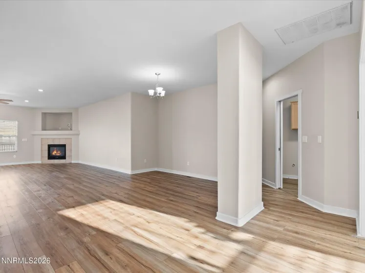 5570 Knoll View, Sparks, Nevada 89436, 3 Bedrooms Bedrooms, ,2 BathroomsBathrooms,Residential,Residential,Knoll View,260003294