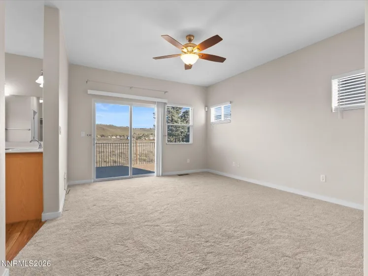 5570 Knoll View, Sparks, Nevada 89436, 3 Bedrooms Bedrooms, ,2 BathroomsBathrooms,Residential,Residential,Knoll View,260003294