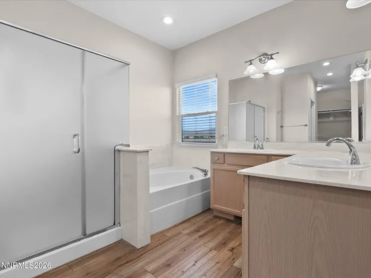 5570 Knoll View, Sparks, Nevada 89436, 3 Bedrooms Bedrooms, ,2 BathroomsBathrooms,Residential,Residential,Knoll View,260003294