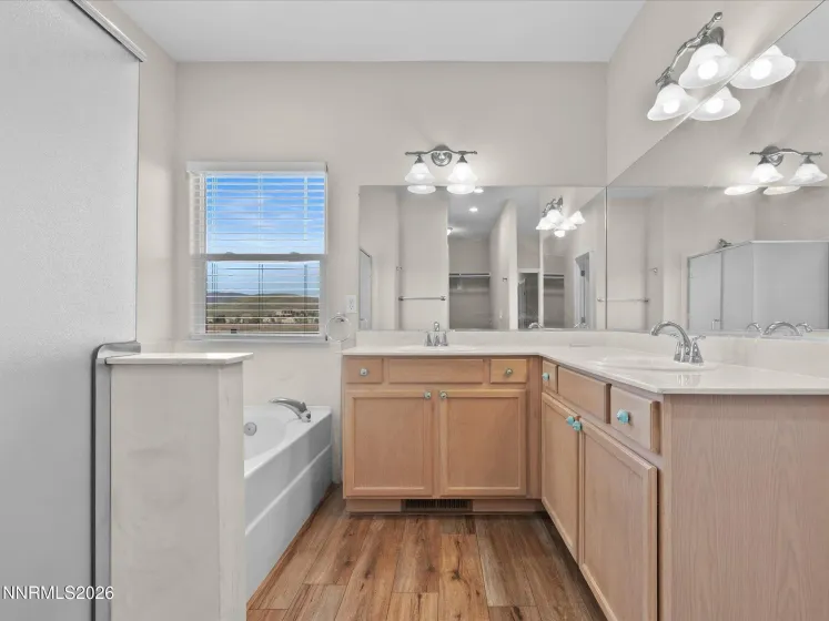 5570 Knoll View, Sparks, Nevada 89436, 3 Bedrooms Bedrooms, ,2 BathroomsBathrooms,Residential,Residential,Knoll View,260003294