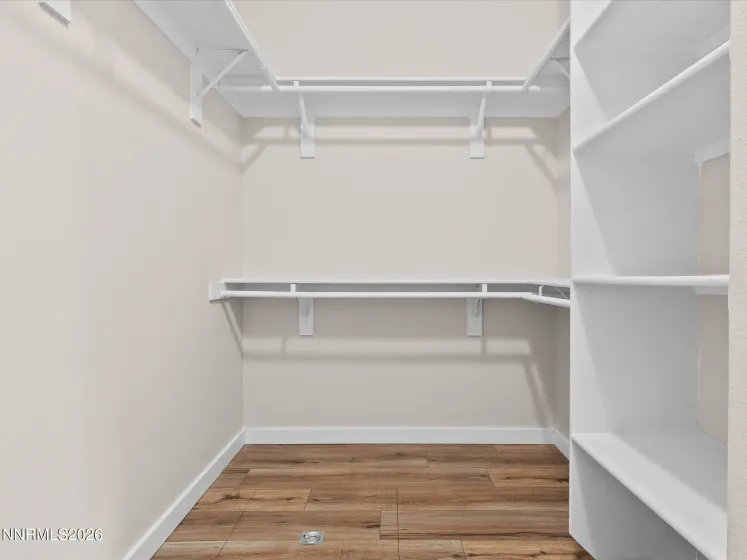 5570 Knoll View, Sparks, Nevada 89436, 3 Bedrooms Bedrooms, ,2 BathroomsBathrooms,Residential,Residential,Knoll View,260003294