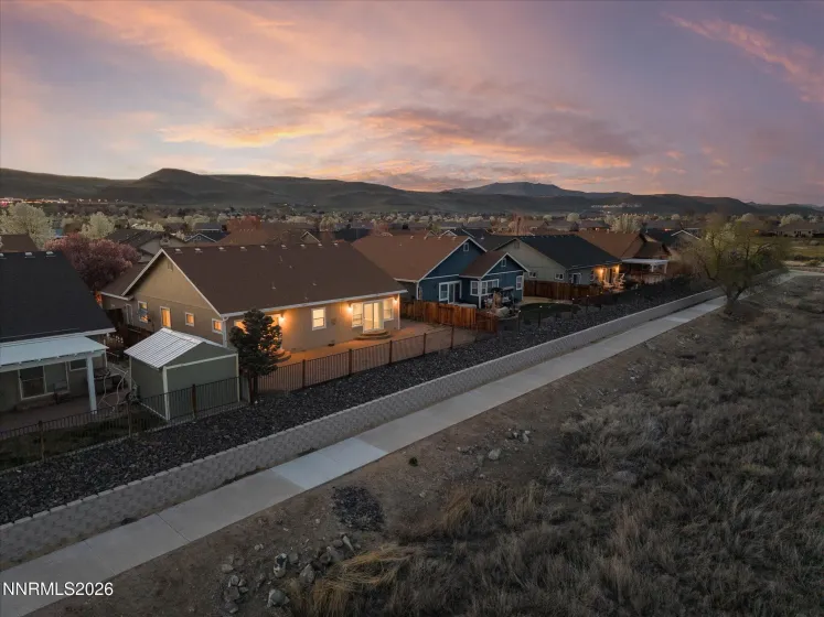 5570 Knoll View, Sparks, Nevada 89436, 3 Bedrooms Bedrooms, ,2 BathroomsBathrooms,Residential,Residential,Knoll View,260003294