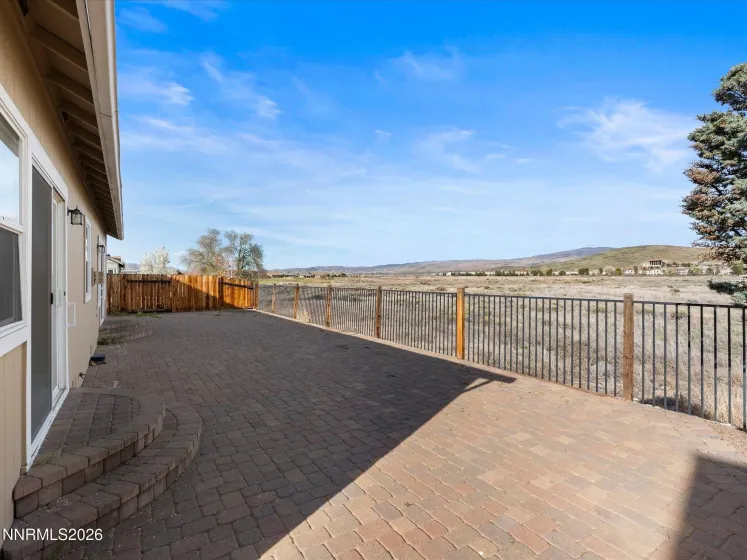 5570 Knoll View, Sparks, Nevada 89436, 3 Bedrooms Bedrooms, ,2 BathroomsBathrooms,Residential,Residential,Knoll View,260003294