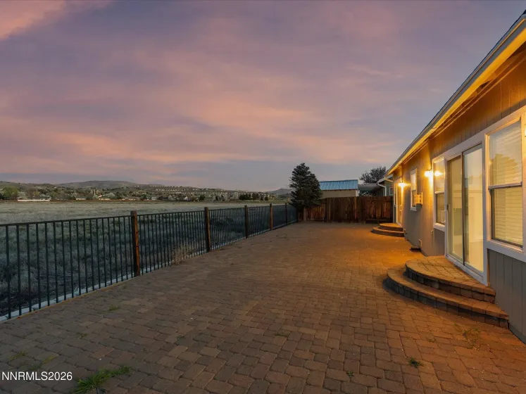 5570 Knoll View, Sparks, Nevada 89436, 3 Bedrooms Bedrooms, ,2 BathroomsBathrooms,Residential,Residential,Knoll View,260003294