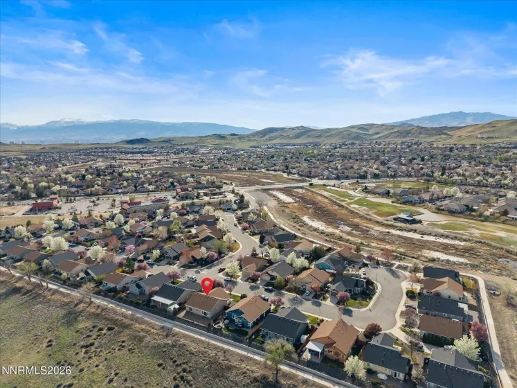 5570 Knoll View, Sparks, Nevada 89436, 3 Bedrooms Bedrooms, ,2 BathroomsBathrooms,Residential,Residential,Knoll View,260003294