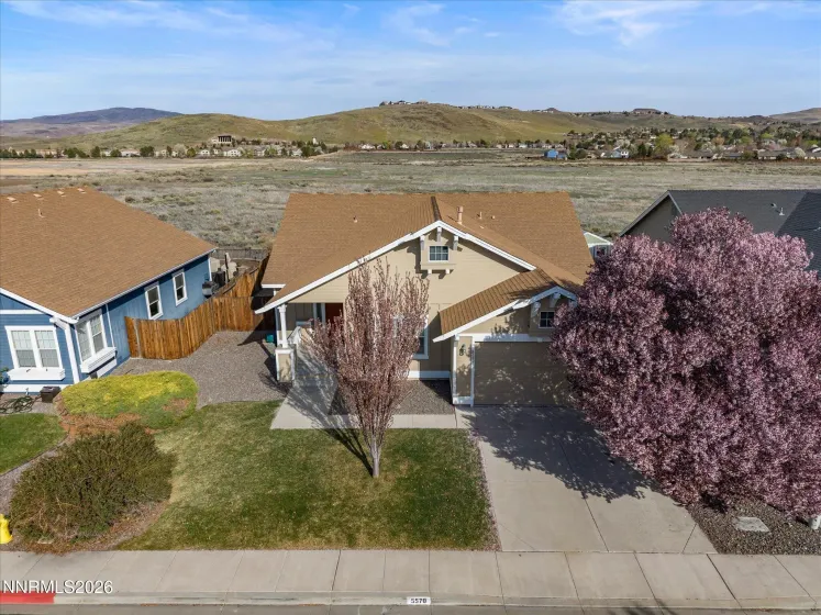 5570 Knoll View, Sparks, Nevada 89436, 3 Bedrooms Bedrooms, ,2 BathroomsBathrooms,Residential,Residential,Knoll View,260003294
