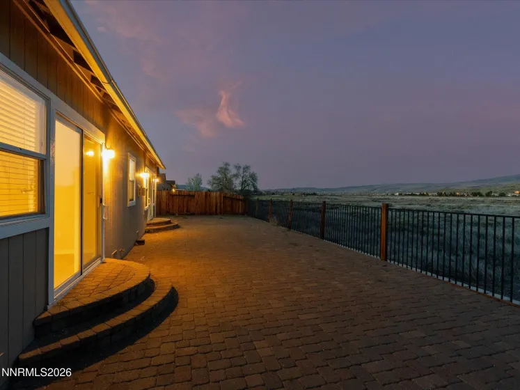 5570 Knoll View, Sparks, Nevada 89436, 3 Bedrooms Bedrooms, ,2 BathroomsBathrooms,Residential,Residential,Knoll View,260003294