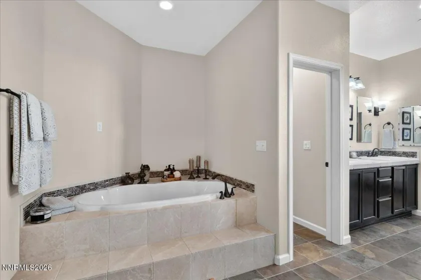 5340 Skystone, Sparks, Nevada 89436, 3 Bedrooms Bedrooms, ,3 BathroomsBathrooms,Residential,Residential,Skystone,260003295