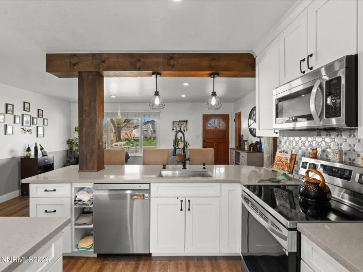 1030 4th, Sparks, Nevada 89431, 2 Bedrooms Bedrooms, ,1 BathroomBathrooms,Residential,Residential,4th,260003297