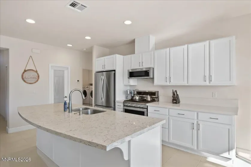 11174 Freedom Range, Reno, Nevada 89521, 3 Bedrooms Bedrooms, ,2 BathroomsBathrooms,Residential,Residential,Freedom Range,260003299