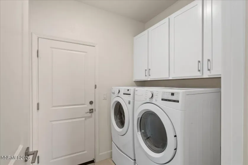 11174 Freedom Range, Reno, Nevada 89521, 3 Bedrooms Bedrooms, ,2 BathroomsBathrooms,Residential,Residential,Freedom Range,260003299