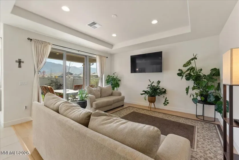 11174 Freedom Range, Reno, Nevada 89521, 3 Bedrooms Bedrooms, ,2 BathroomsBathrooms,Residential,Residential,Freedom Range,260003299