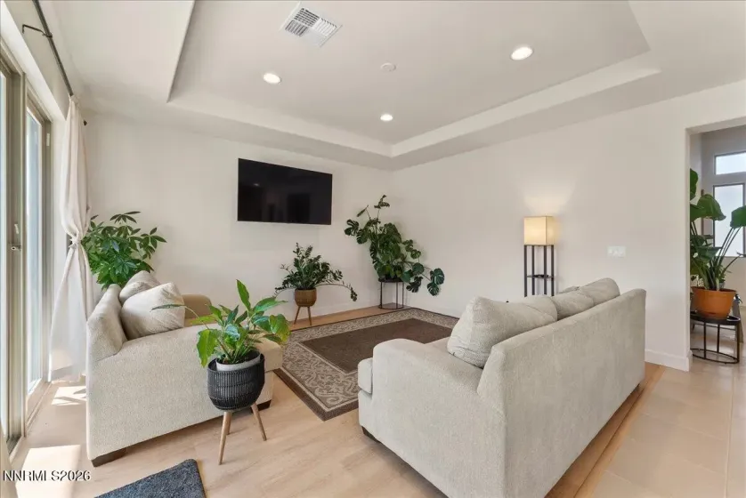 11174 Freedom Range, Reno, Nevada 89521, 3 Bedrooms Bedrooms, ,2 BathroomsBathrooms,Residential,Residential,Freedom Range,260003299