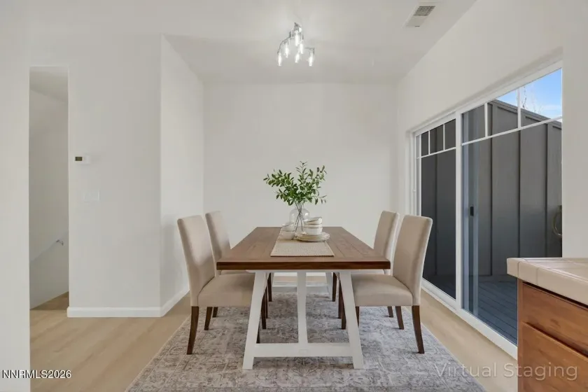 265 Dawson Jacob, Reno, Nevada 89503, 2 Bedrooms Bedrooms, ,3 BathroomsBathrooms,Residential,Residential,Dawson Jacob,260003304