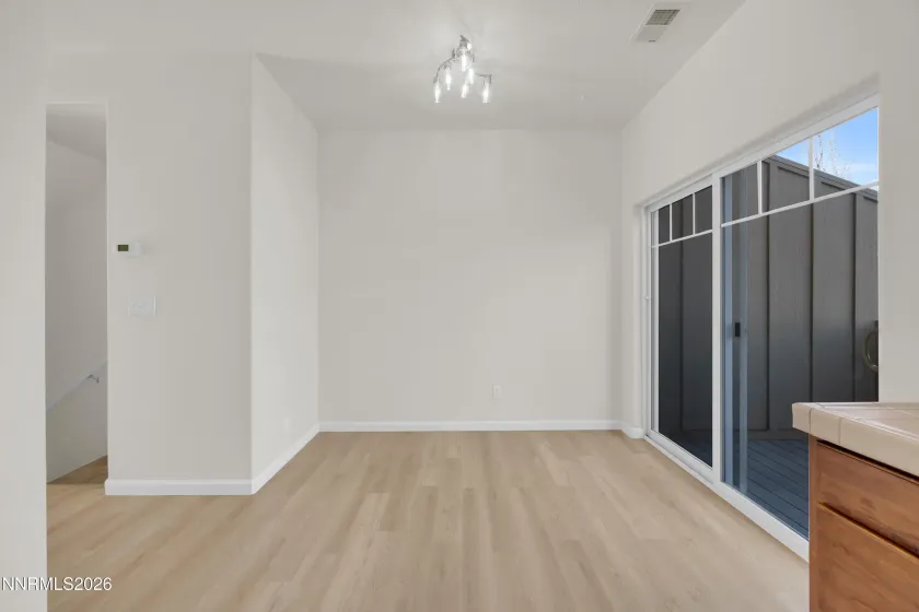 265 Dawson Jacob, Reno, Nevada 89503, 2 Bedrooms Bedrooms, ,3 BathroomsBathrooms,Residential,Residential,Dawson Jacob,260003304