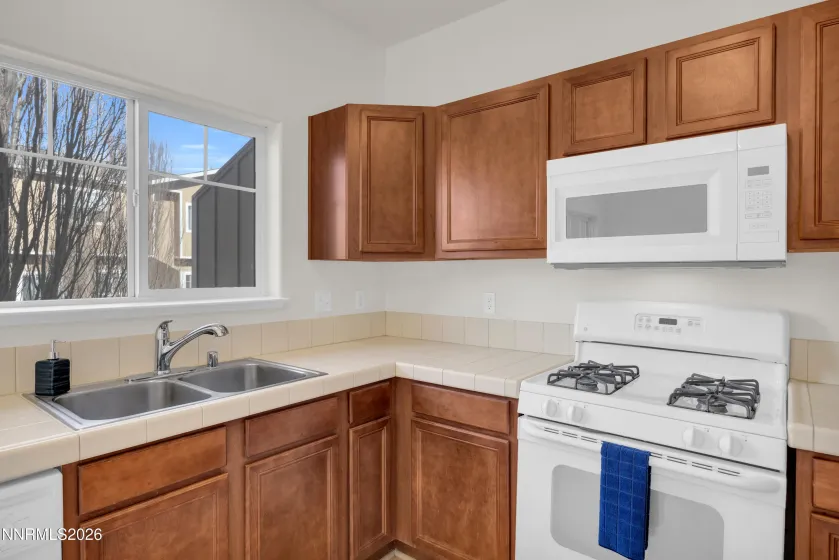 265 Dawson Jacob, Reno, Nevada 89503, 2 Bedrooms Bedrooms, ,3 BathroomsBathrooms,Residential,Residential,Dawson Jacob,260003304