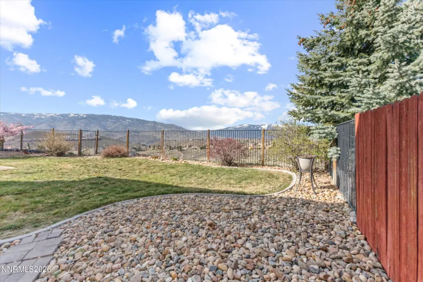 2533 Whitney Oaks, Reno, Nevada 89523, 3 Bedrooms Bedrooms, ,3 BathroomsBathrooms,Residential,Residential,Whitney Oaks,260003306